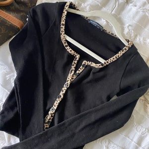 Brandy Melville Black & Cheetah long sleeve !